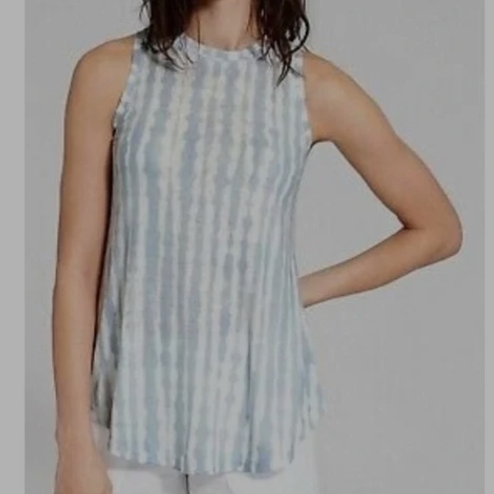 Sleeveless Blue and White Women's Top